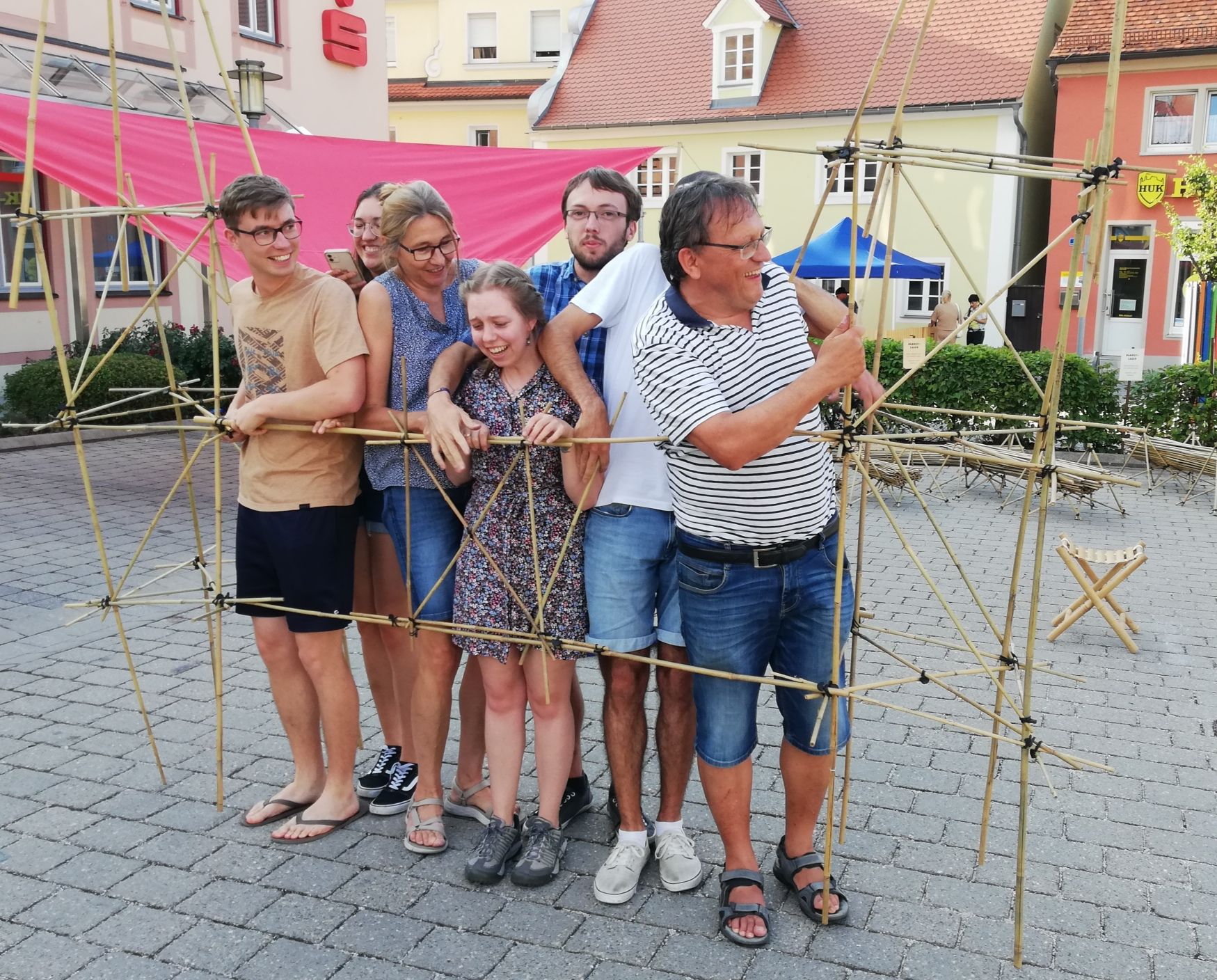 Kirche aus Bambus in Gunzenhausen beim Street Art Festival